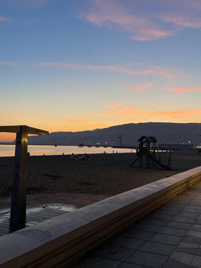 Espectacular Vivienda Junto A La Playa Y Paseo Maritimo En Almeria Exterior foto